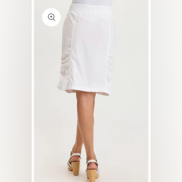 XCVI White Pencil Skirt with Ruched Detail - Picture 1 of 4